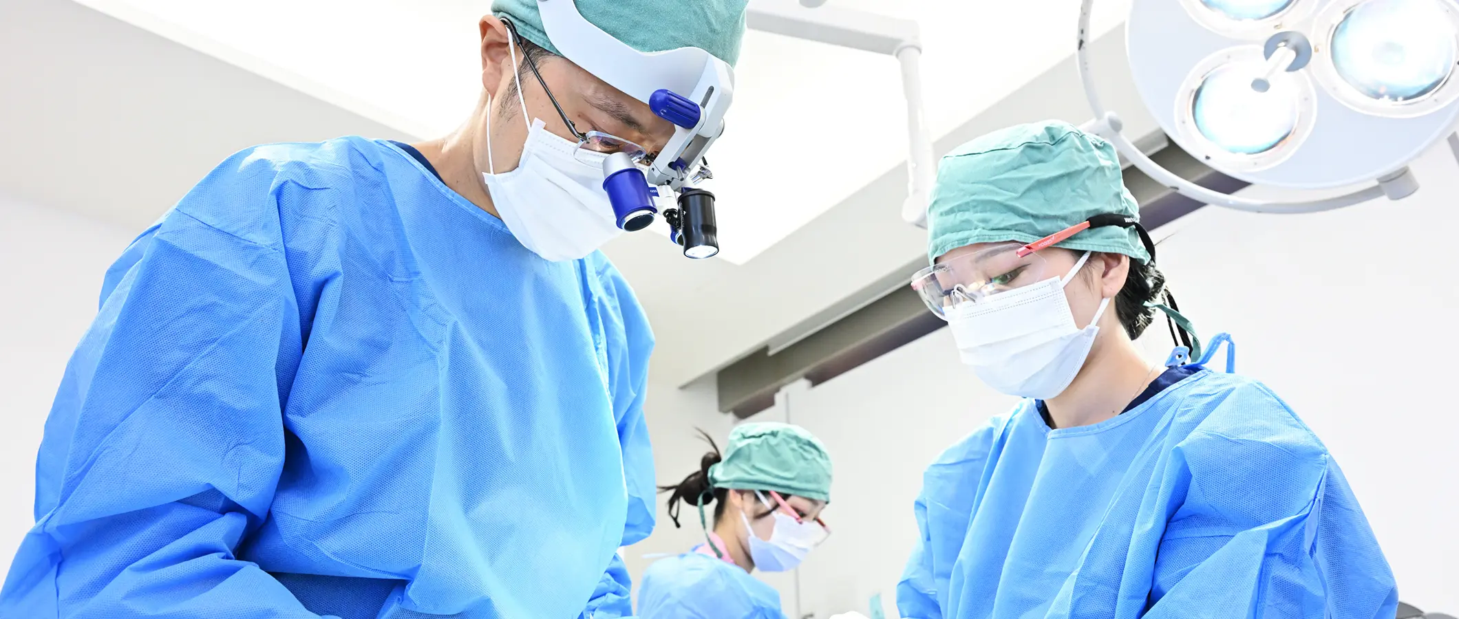 【特長04】さまざまな治療技術と豊富な実績・経験、難症例にも対応
