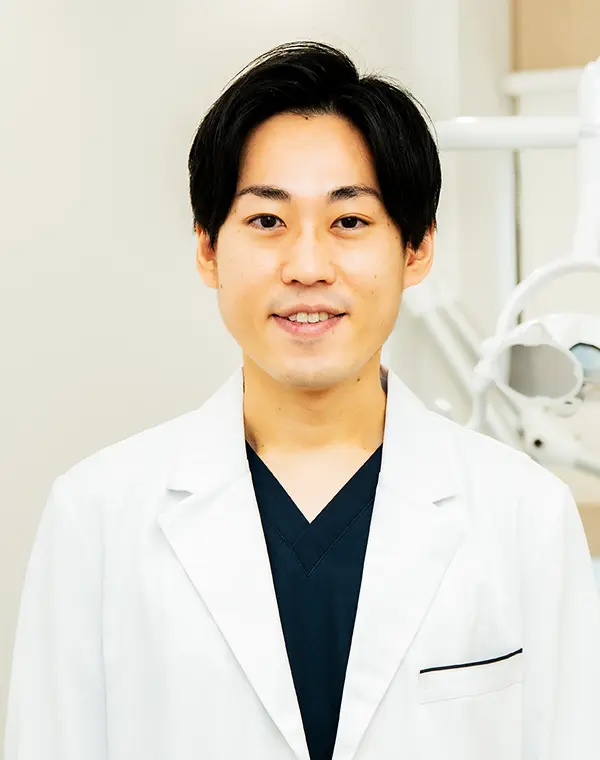 もとやまエキ歯科 院長　吉岡 甲介
